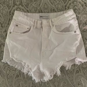 Women’s Zara jean shorts